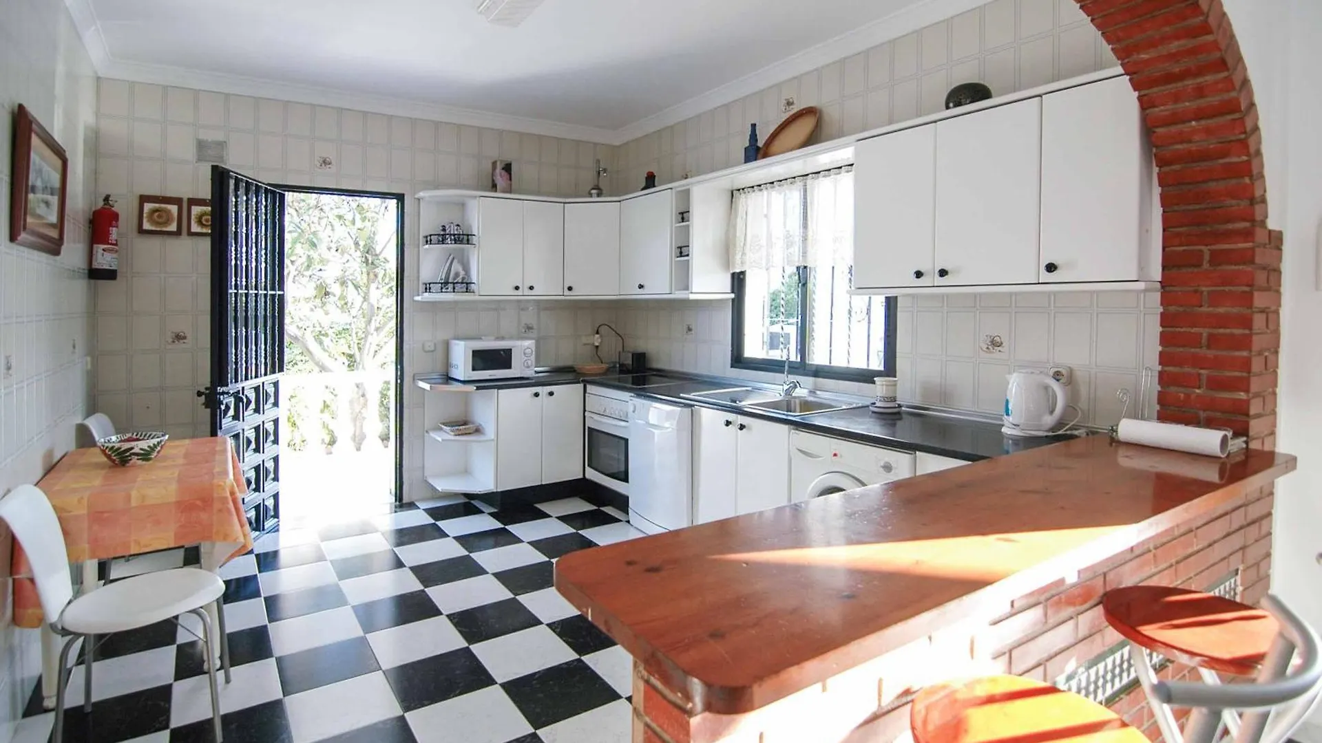 Villa Corbera Nerja 0*,  Španělsko