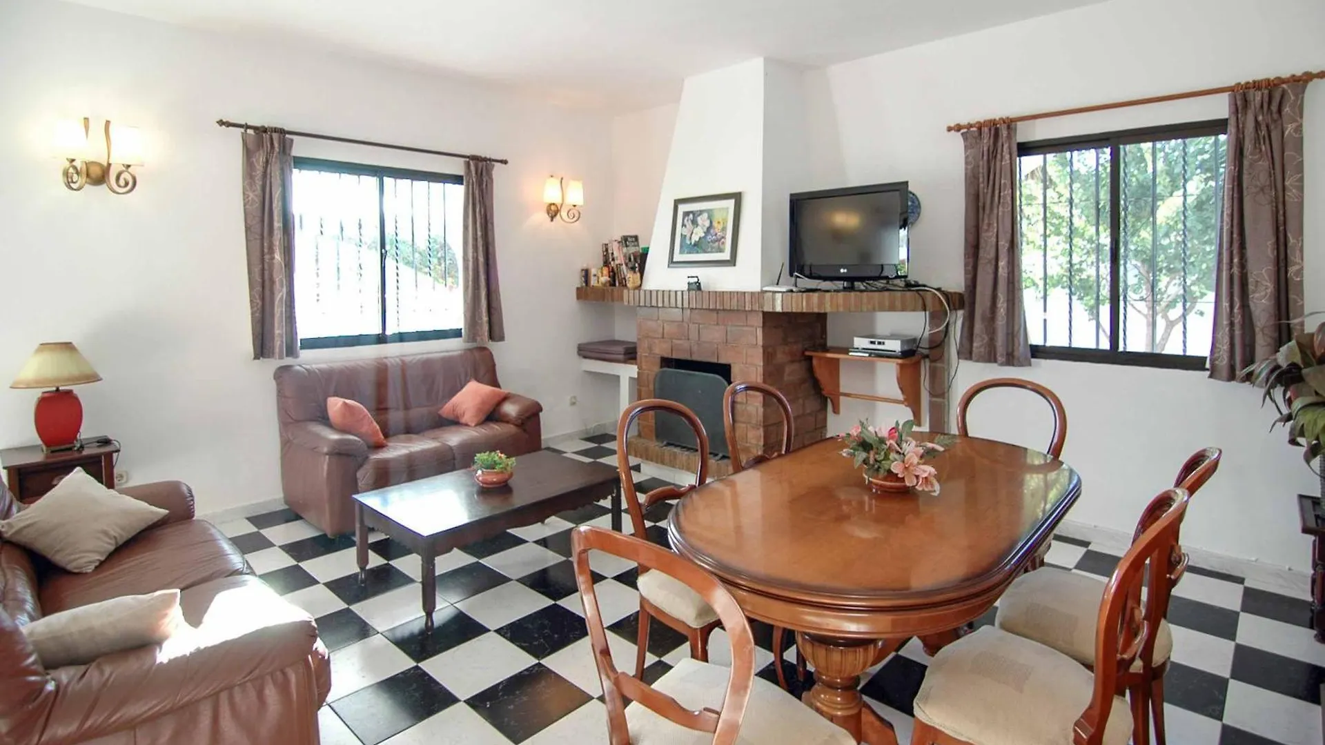 Villa Corbera Nerja